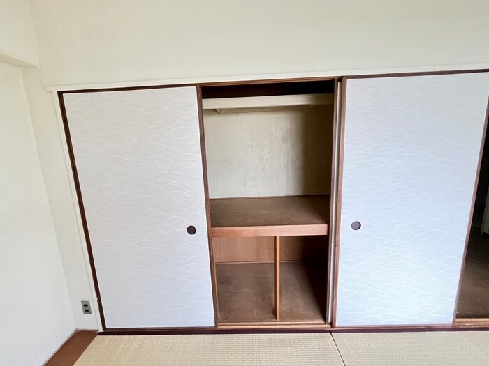物件内観写真16　(収納)