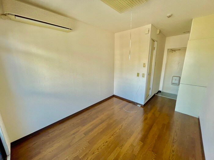 物件内観写真13　(居室)