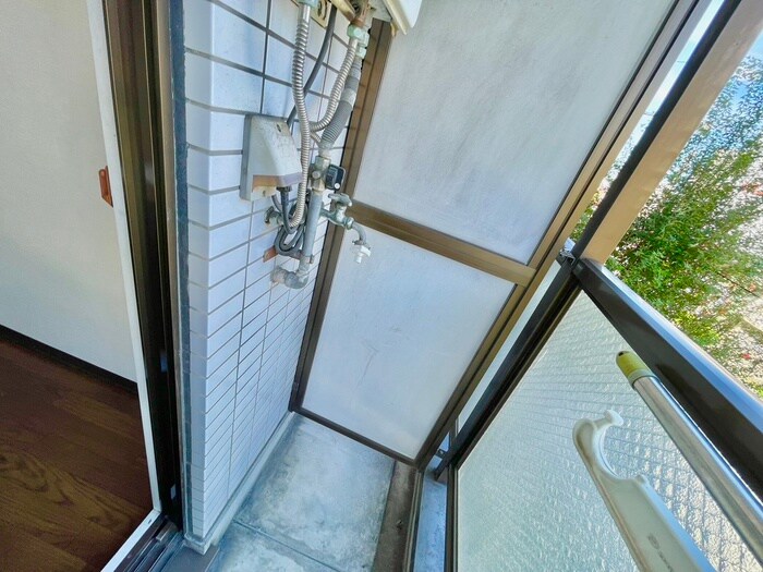 物件内観写真19　(洗濯機置場)