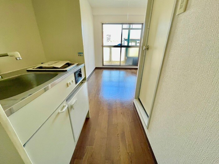 物件内観写真20　(廊下)