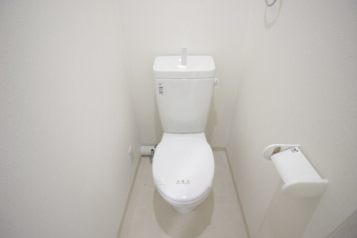 物件内観写真12　(トイレ)