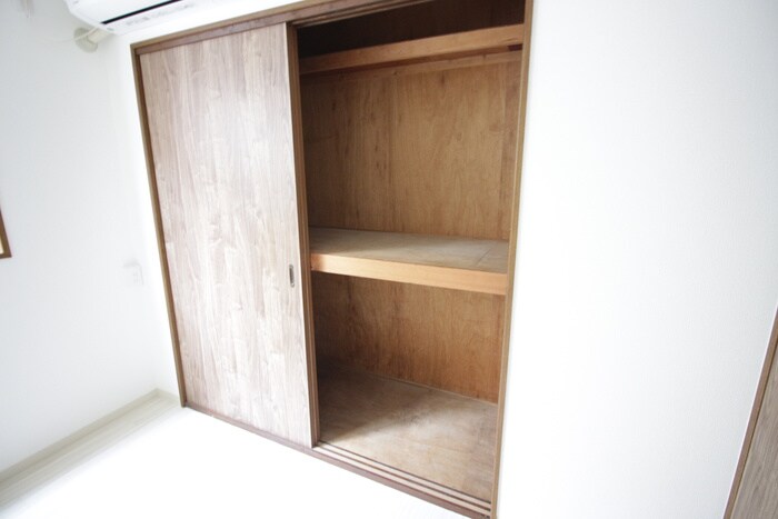 物件内観写真15　(収納)