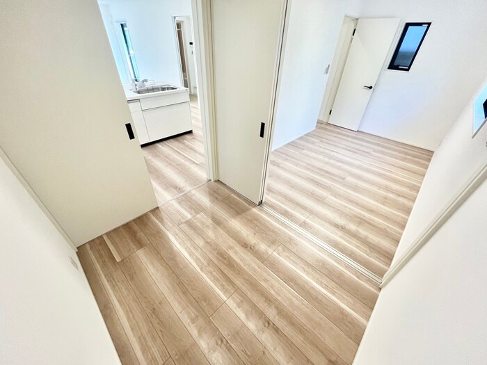 物件内観写真12　(居室)