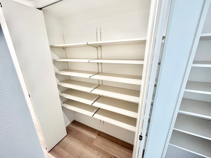 物件内観写真14　(収納)