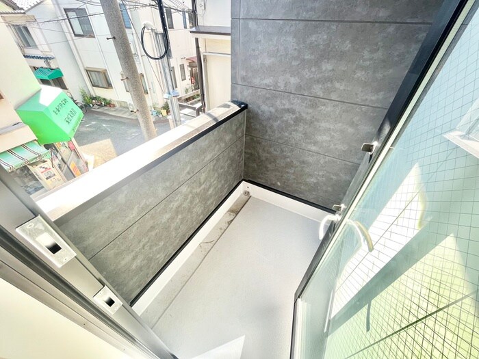 物件内観写真16　(ベランダ・バルコニー)