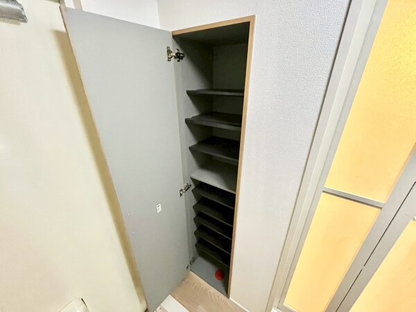 靴箱