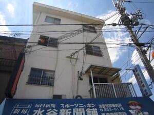 国際マンション外観写真
