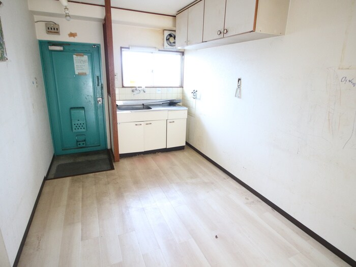 物件内観写真12　(居室)