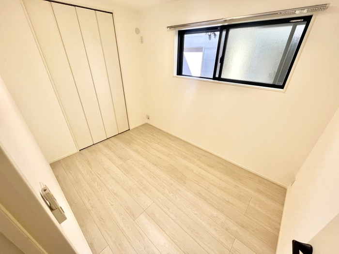 物件内観写真12　(居室)