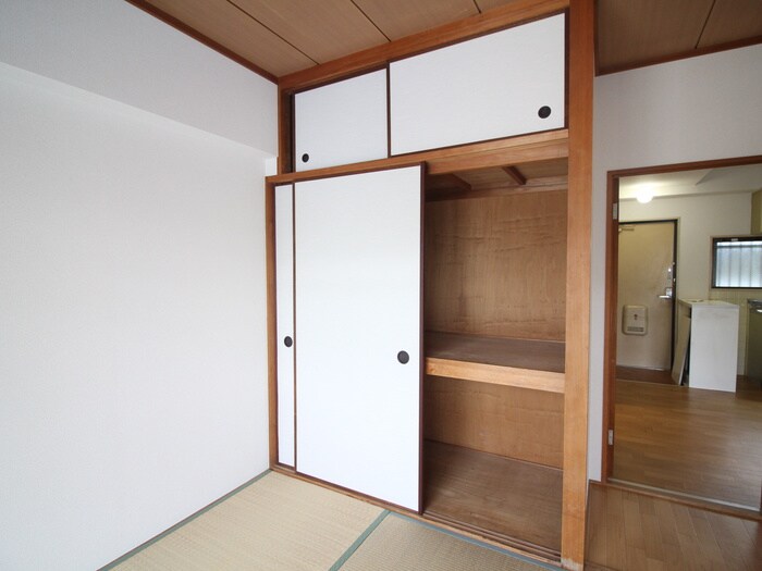 物件内観写真14　(収納)