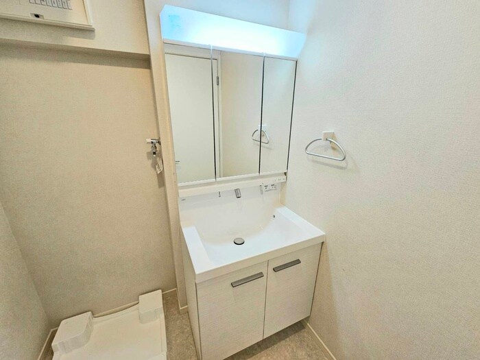 物件内観写真16　(洗面)