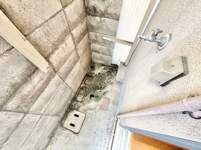 物件内観写真20　(洗濯機置場)