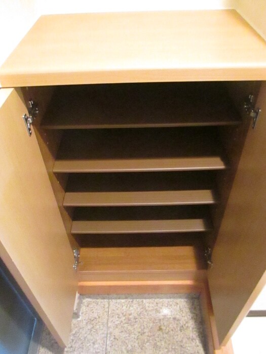 物件内観写真15　(靴箱)