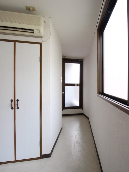 物件内観写真18　(居室)