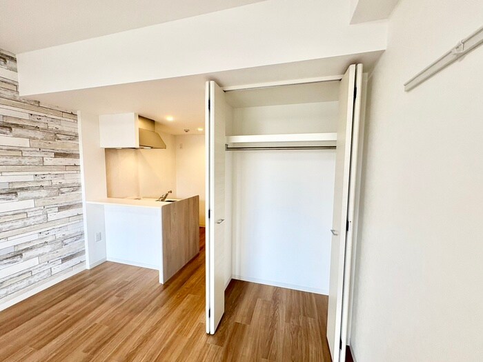 物件内観写真11　(収納)