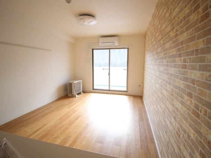 物件内観写真19　(居室)