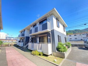 ヴィラフルール外観写真