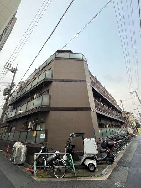 ト－エ－第四ﾋﾞﾙ外観写真
