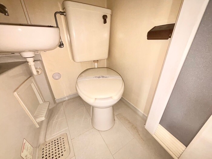 物件内観写真14　(トイレ)