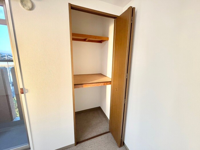 物件内観写真15　(収納)