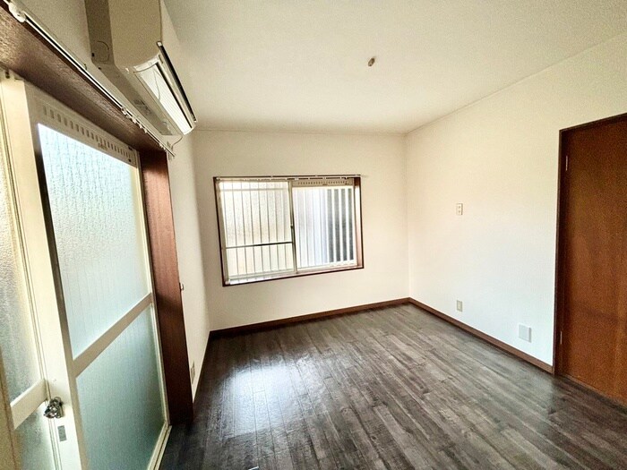 物件内観写真7　(居室)