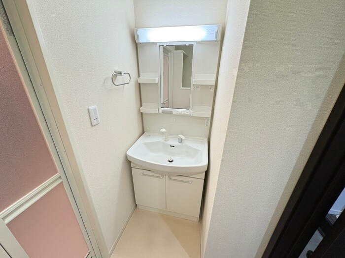 物件内観写真12　(洗面)