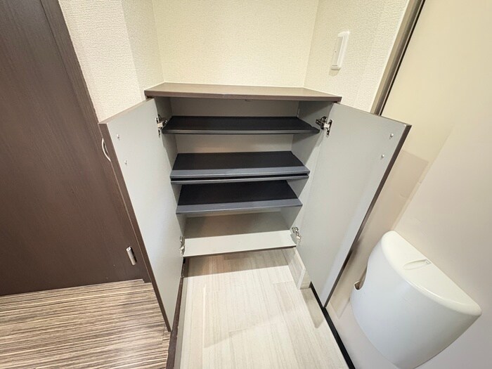 物件内観写真17　(靴箱)