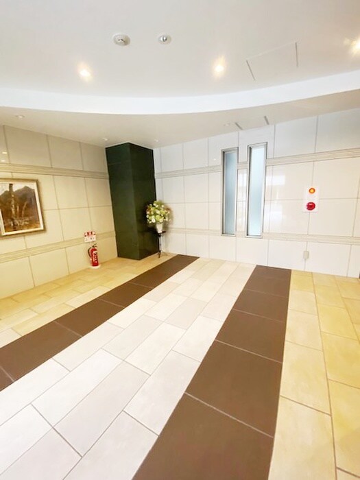 物件外観写真5　(駐輪場)