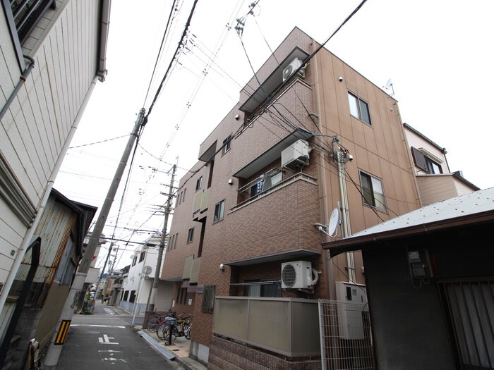 物件外観写真2　(外観写真)