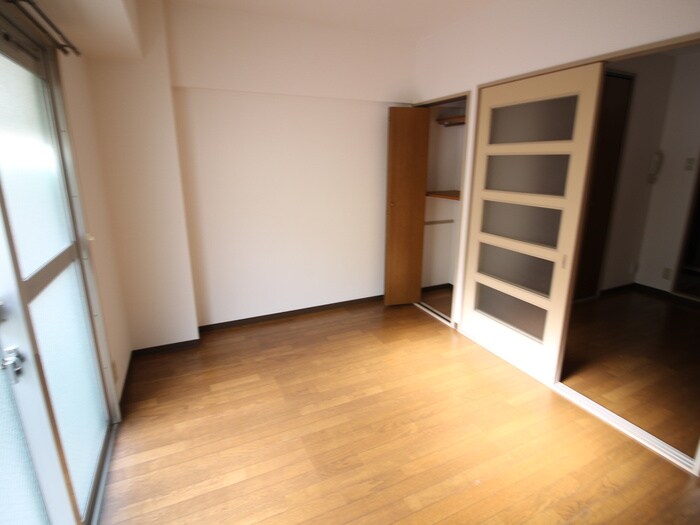 物件内観写真14　(居室)