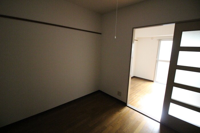 物件内観写真16　(居室)