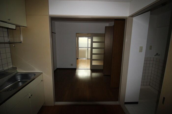 物件内観写真22　(廊下)