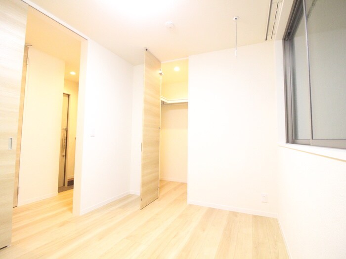 物件内観写真9　(居室)