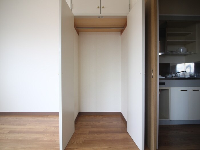 物件内観写真11　(収納)