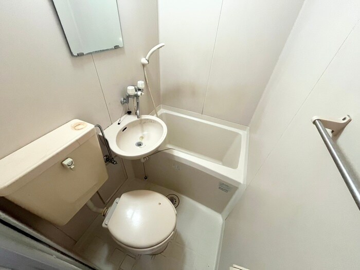 物件内観写真8　(バス／シャワールーム等)