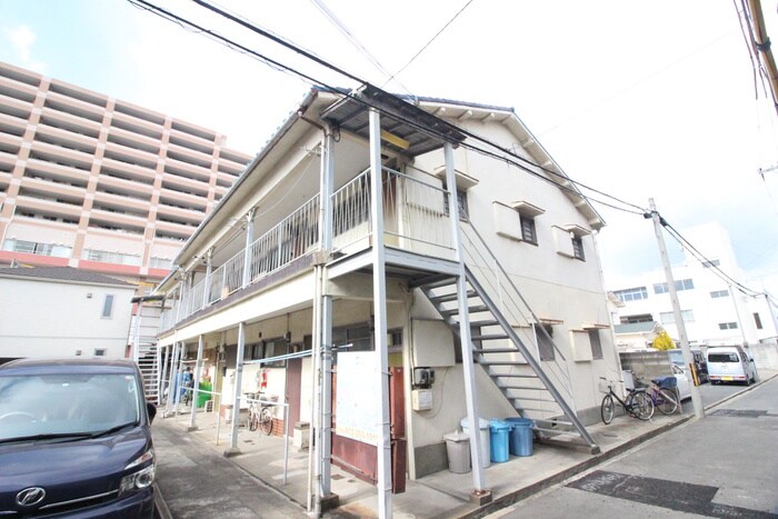 物件外観写真1　(外観写真)