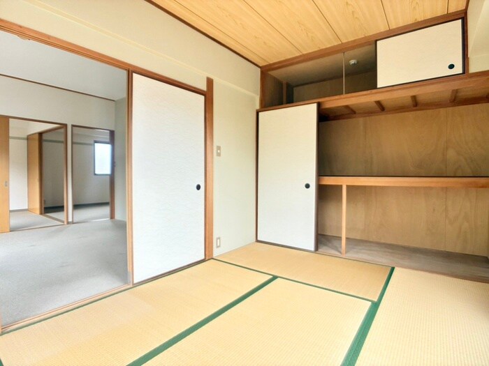 物件内観写真16　(居室)