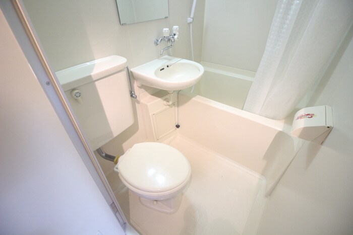 物件内観写真12　(バス／シャワールーム等)