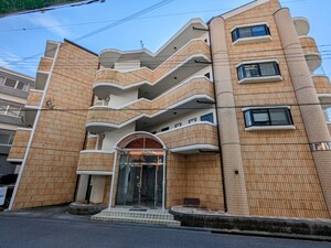 ベルシャンテ西明石Ⅰ外観写真