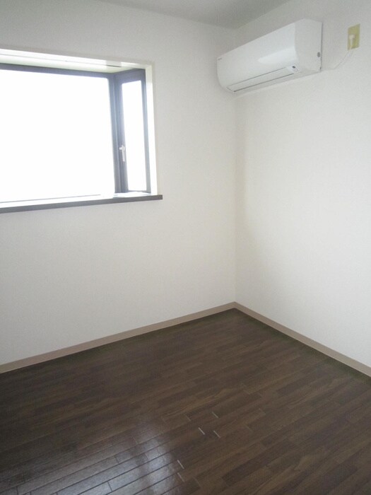 物件内観写真15　(居室)