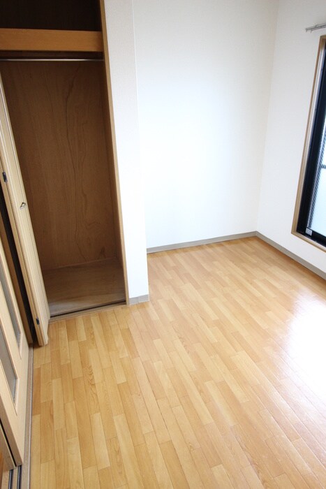 物件内観写真14　(居室)