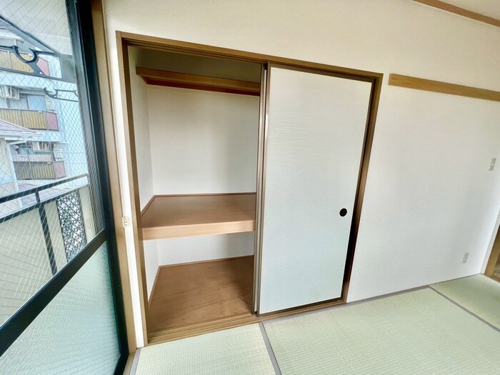 物件内観写真18　(収納)