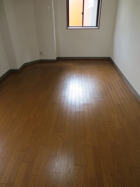 物件内観写真11　(居室)