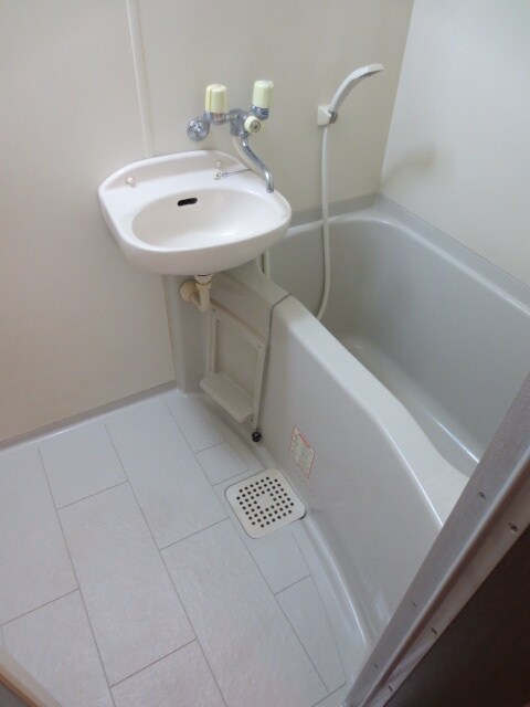 物件内観写真15　(バス／シャワールーム等)