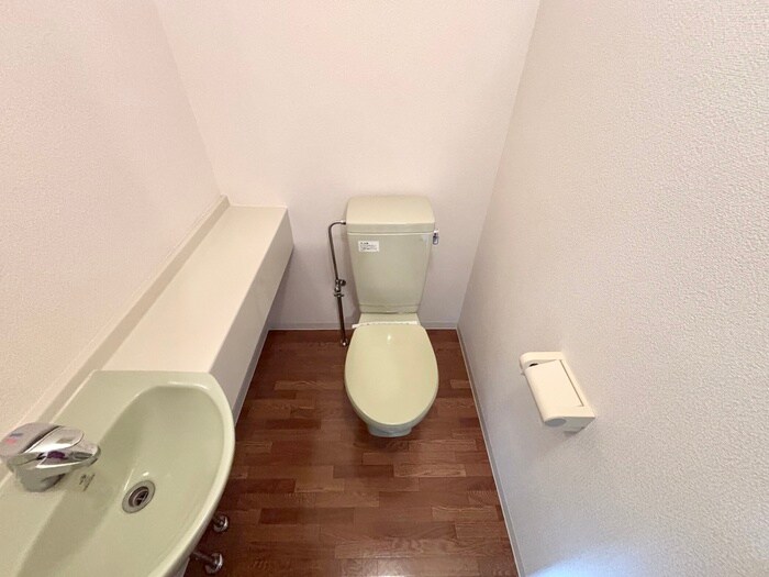 物件内観写真10　(トイレ)