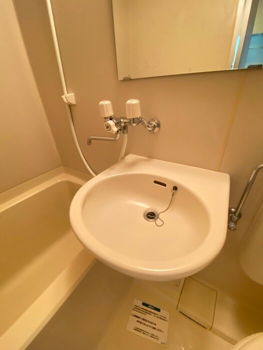 物件内観写真13　(洗面)