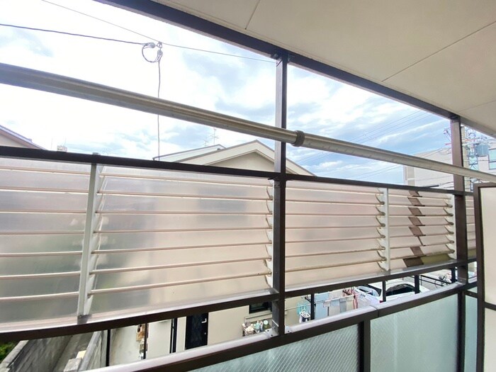 物件内観写真16　(室内からの展望)