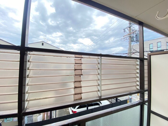 物件内観写真17　(室内からの展望)