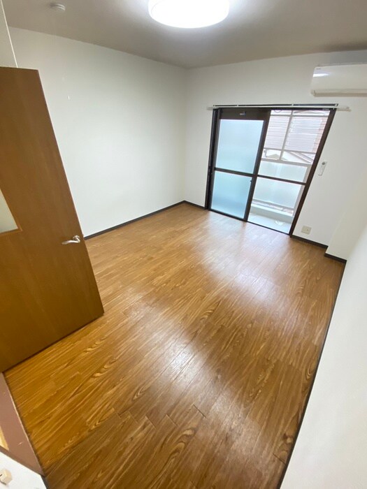 物件内観写真21　(居室)