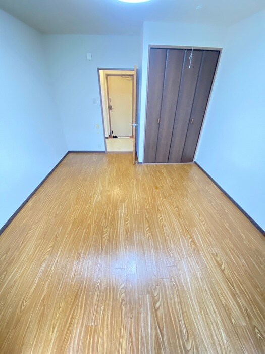 物件内観写真22　(居室)